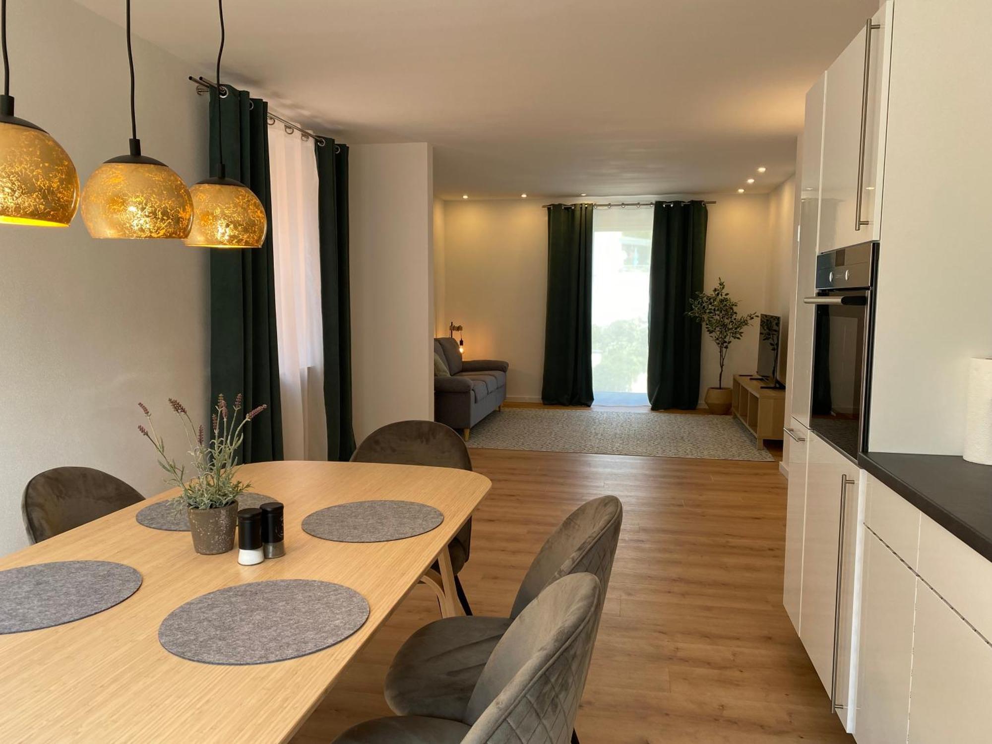 Modern Living Apartment - Naehe Krankenhaus, Altstadt, Bahnhof - 3-Zimmer Amberg Exterior foto